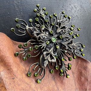 Vintage SORRELLI Elegant Brass and Art Decor Green Crystal Brooch/Pendant (2”).